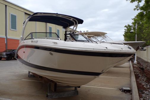 Sea Ray SDX 270 image