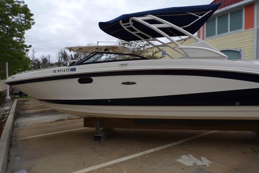 Sea Ray SDX 270 image