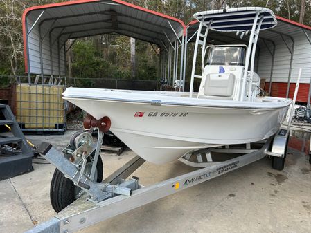 Sea Pro 228 image