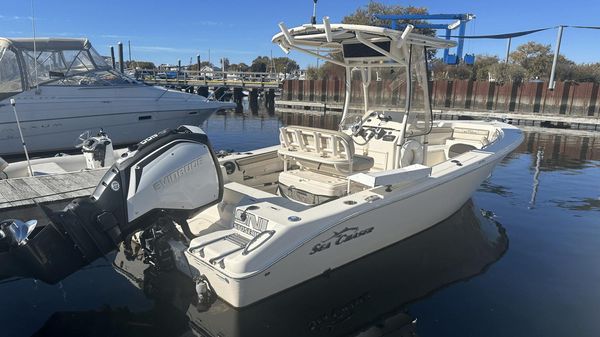 Carolina Skiff Sea Chaser 22 HFC 