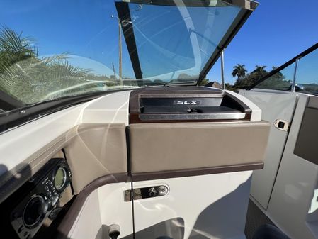 Sea Ray 270 SLX image