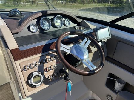 Sea Ray 270 SLX image