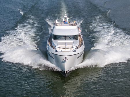 Van den Hoven Voyager 56 image