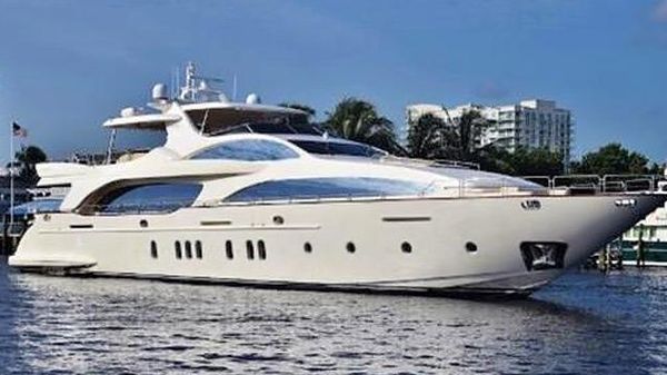 Azimut 105