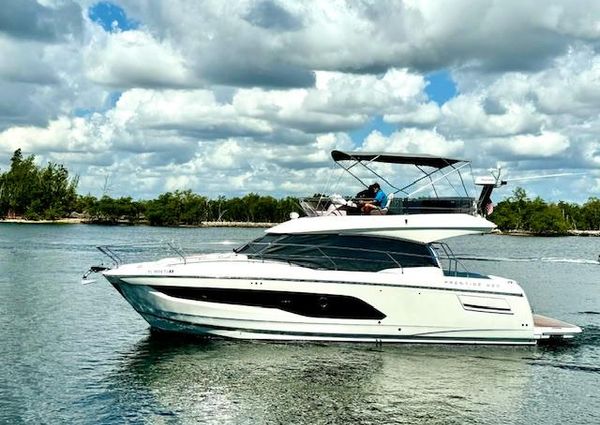 Prestige 420-FLYBRIDGE image