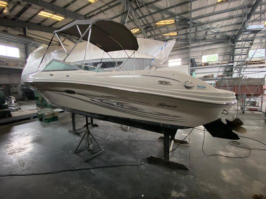 Sea-ray 200-SPORT - main image