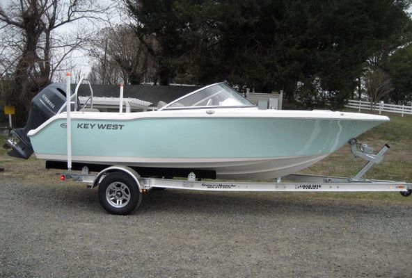 Key West 203 DFS - main image