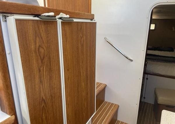 Endeavour Trawler Cat 38 image