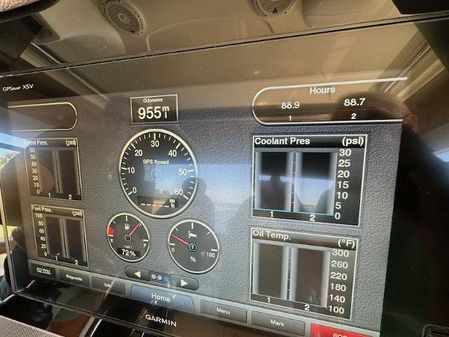 Chris-Craft Catalina 30 image