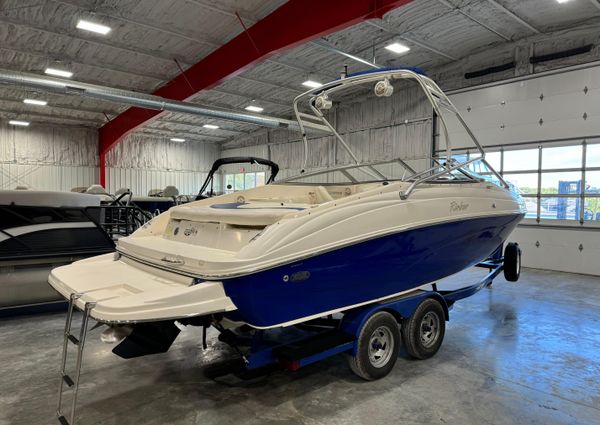 Rinker 232-CAPTIVA-BOWRIDER image