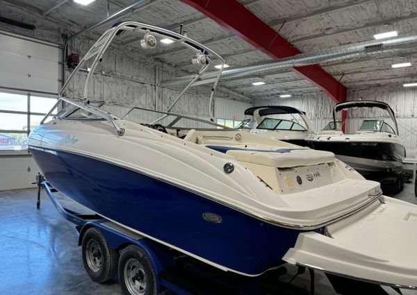 Rinker 232-CAPTIVA-BOWRIDER image