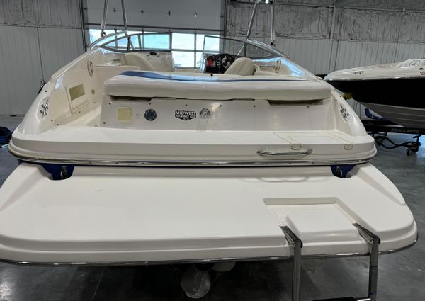 Rinker 232-CAPTIVA-BOWRIDER image