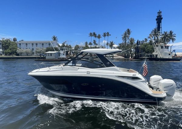 Sea Ray 320 Sundancer Outboard image