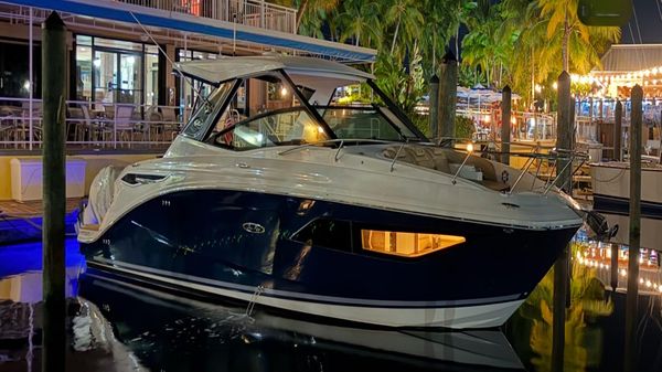 Sea Ray 320 Sundancer Outboard