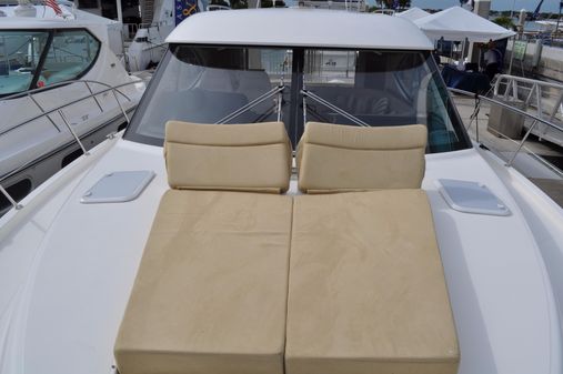 Riviera 4400 Sport Yacht image