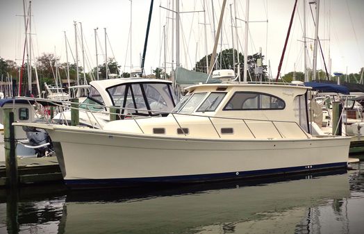 Mainship Pilot 30 Rum Runner II image