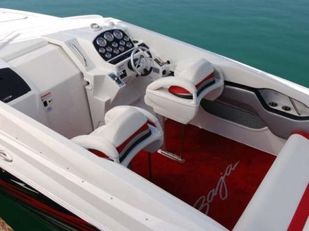 Baja Outlaw 35 image