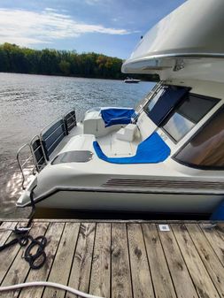 Bluewater Yachts 640 image