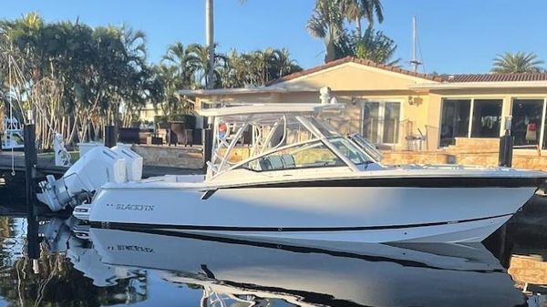 Blackfin 302 DC