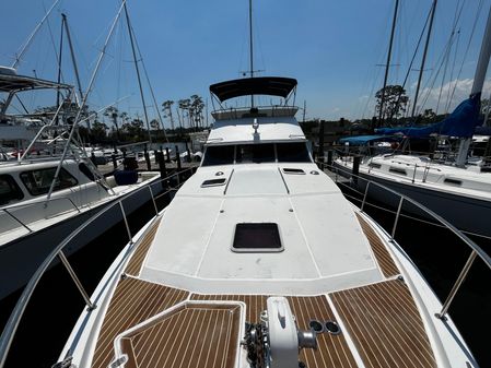 Bayliner 388 image