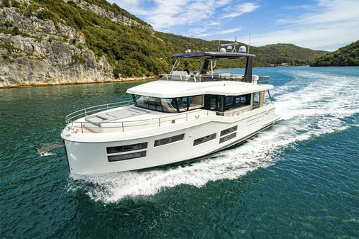 Beneteau GRAND-TRAWLER-62 image