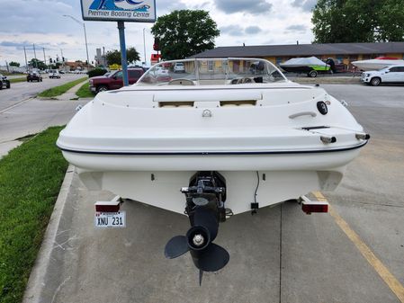 Bayliner 215-CAPRI image