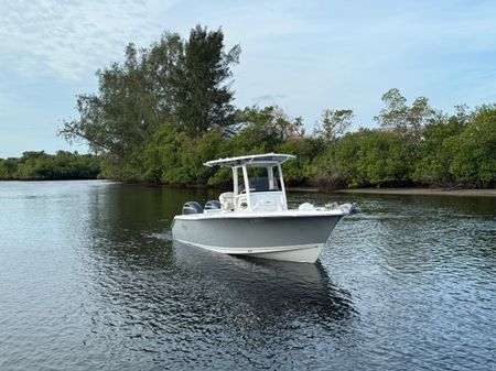 Sea Hunt Gamefish 25 image