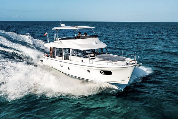 Beneteau SWIFT-TRAWLER-48 - main image