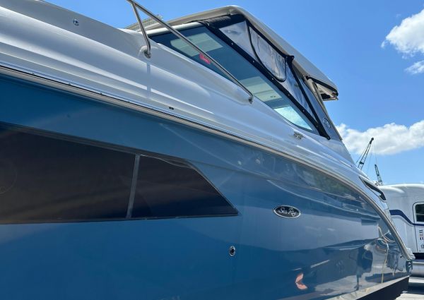 Sea Ray Sundancer 320 Coupe OB image