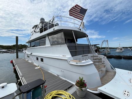 Hatteras 74 Sport Deck Motor Yacht image