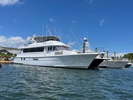 Hatteras 74 Sport Deck Motor Yacht image