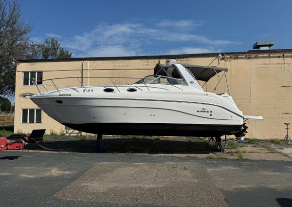 Rinker 342 Fiesta Vee image