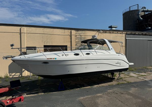 Rinker 342 Fiesta Vee image