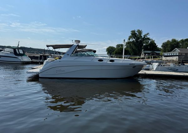 Rinker 342 Fiesta Vee image