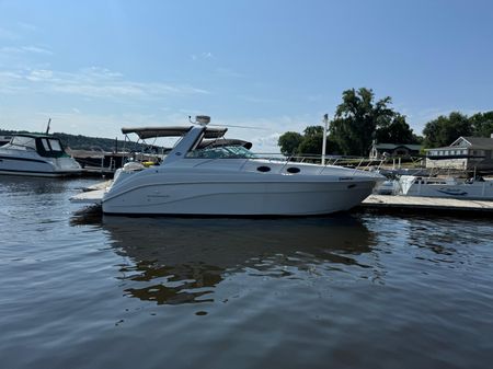 Rinker 342 Fiesta Vee image