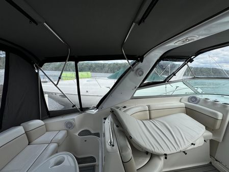 Rinker 342 Fiesta Vee image