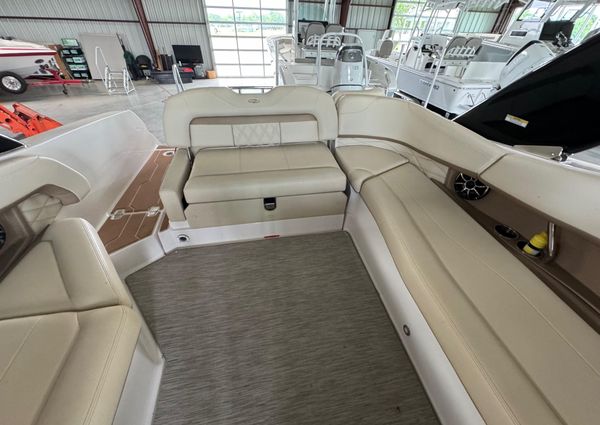 Regal 26-FASDECK image