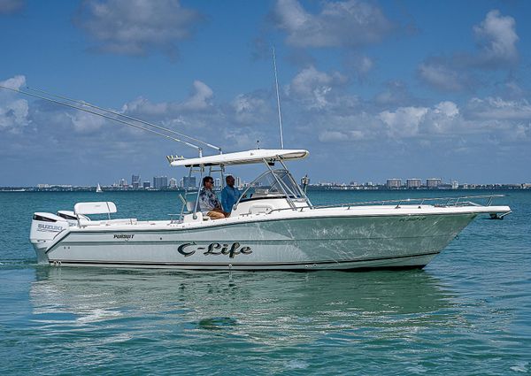 Pursuit 3070 Center Console image