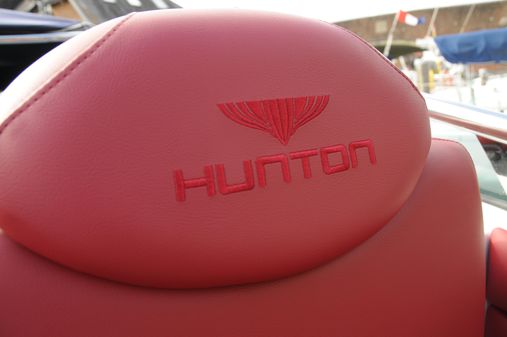 Hunton XRS37 image