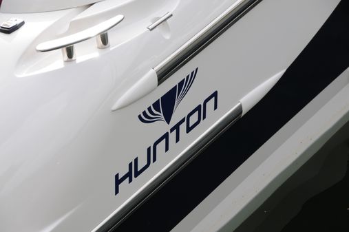 Hunton XRS37 image