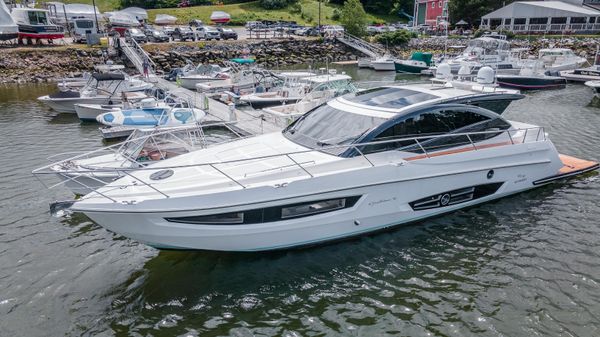 Rio Yachts Sport Coupe 56 