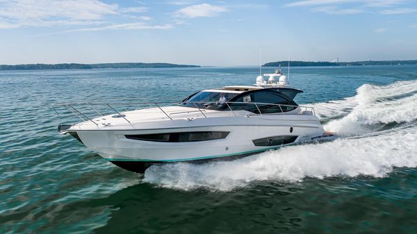 Rio Yachts Sport Coupe 56 
