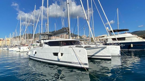 Fountaine Pajot Isla 40