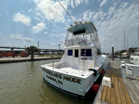 Hatteras 46-CONVERTIBLE-SPORTFISHERMAN image