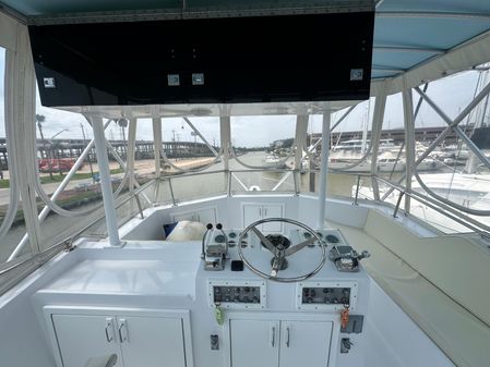 Hatteras 46-CONVERTIBLE-SPORTFISHERMAN image