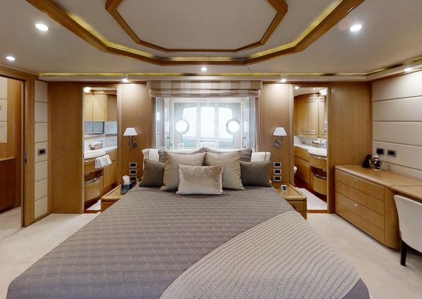 Ferretti Yachts 881 RPH image