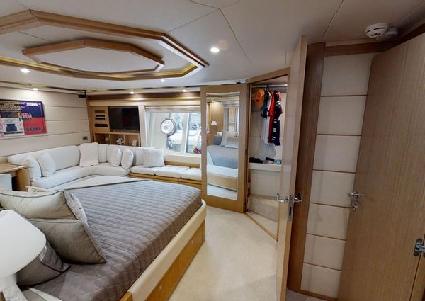 Ferretti Yachts 881 RPH image