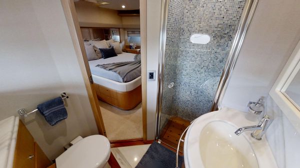 Ferretti Yachts 881 RPH image