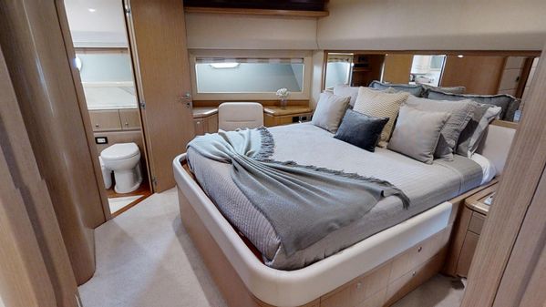 Ferretti Yachts 881 RPH image