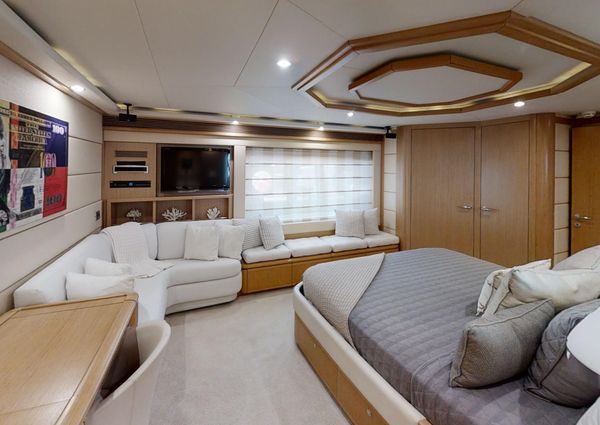 Ferretti Yachts 881 RPH image